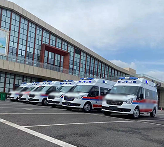 昭觉县服务车队展示