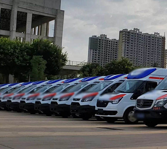 昭觉县服务车队展示